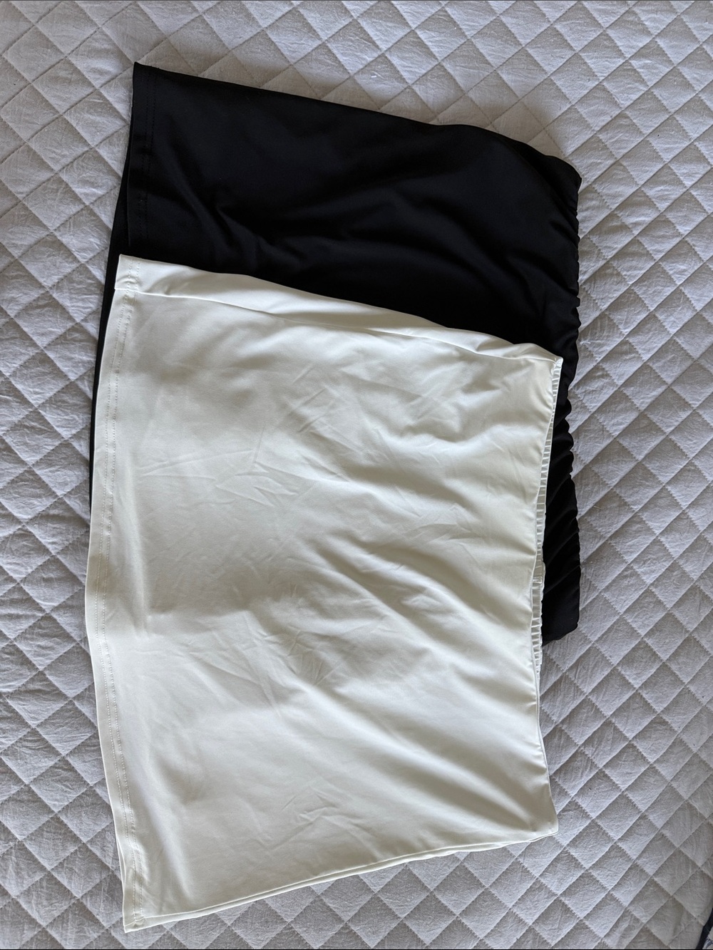 Black and White Tube Skirt Duo